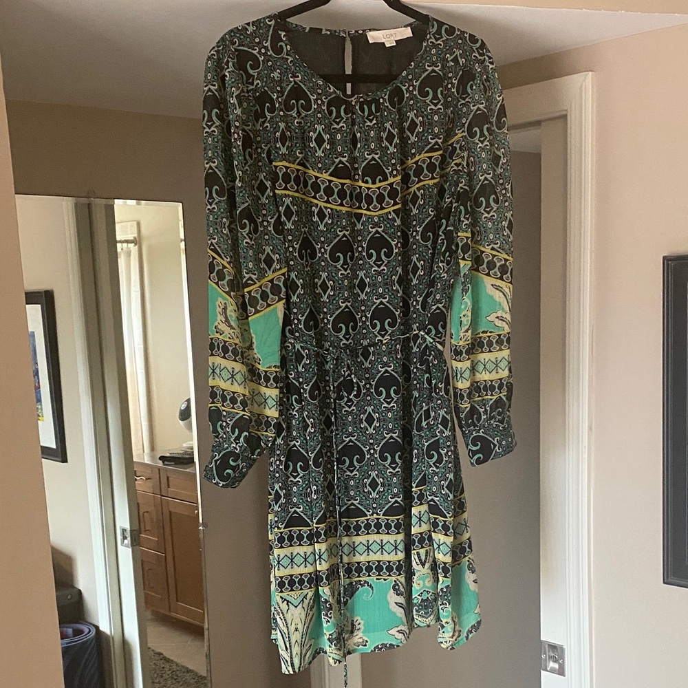 Loft Patterned Vibrant Mint Green, Yellow and Black Dress